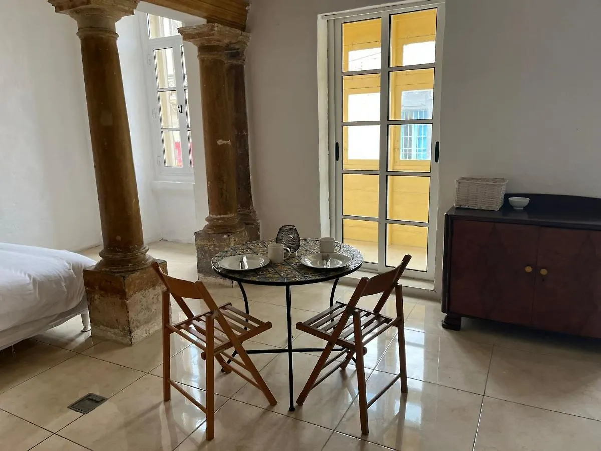 House 15 Apartment Cospicua